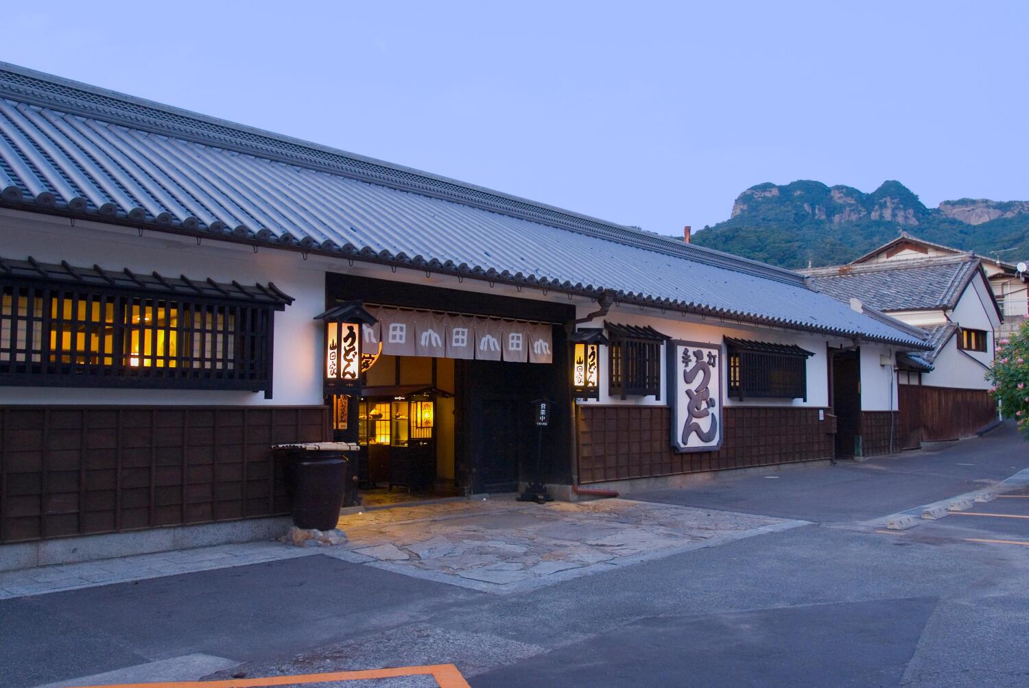 株式会社山田家物流