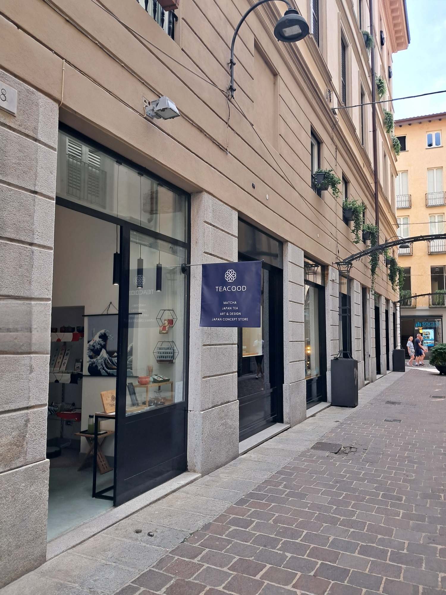 TEACOOD Como 本店　外観